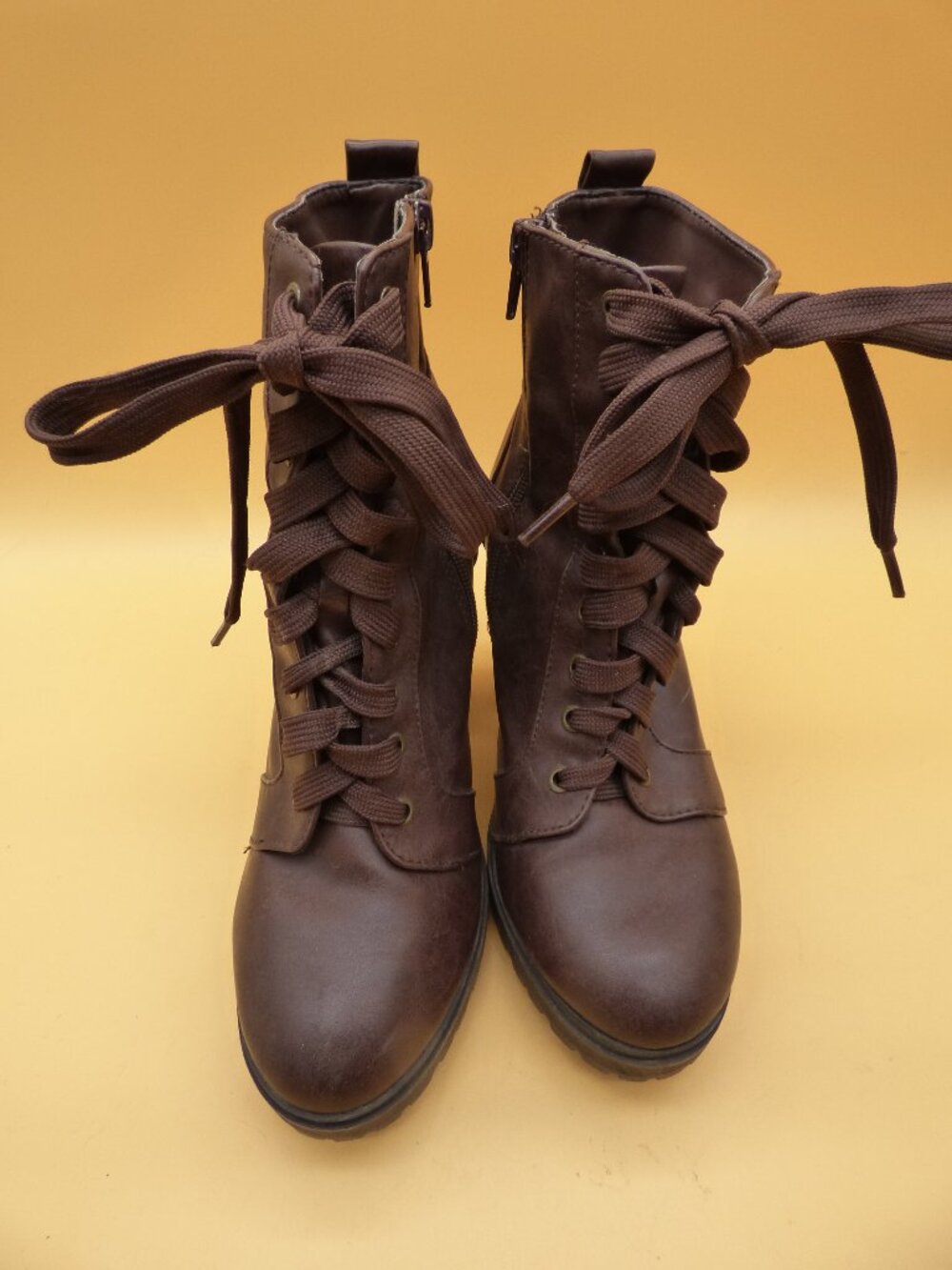 Soda Balboa Brown Leather Platform Combat Boots Chunky High Block Heel Size 7